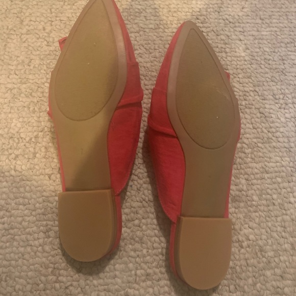 New hot pink slip on flats - Picture 3 of 3